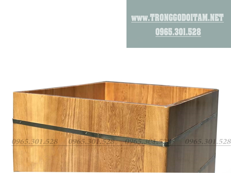 thùng tắm gỗ vuông