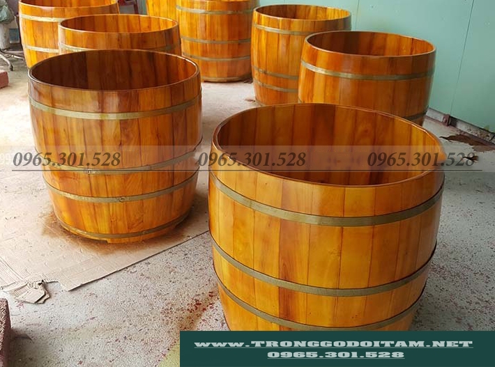 bồn tắm gỗ mít dáng tròn