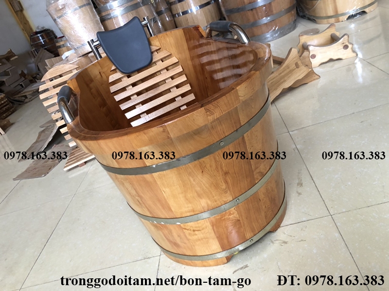 bồn tắm pơ mu cao cấp