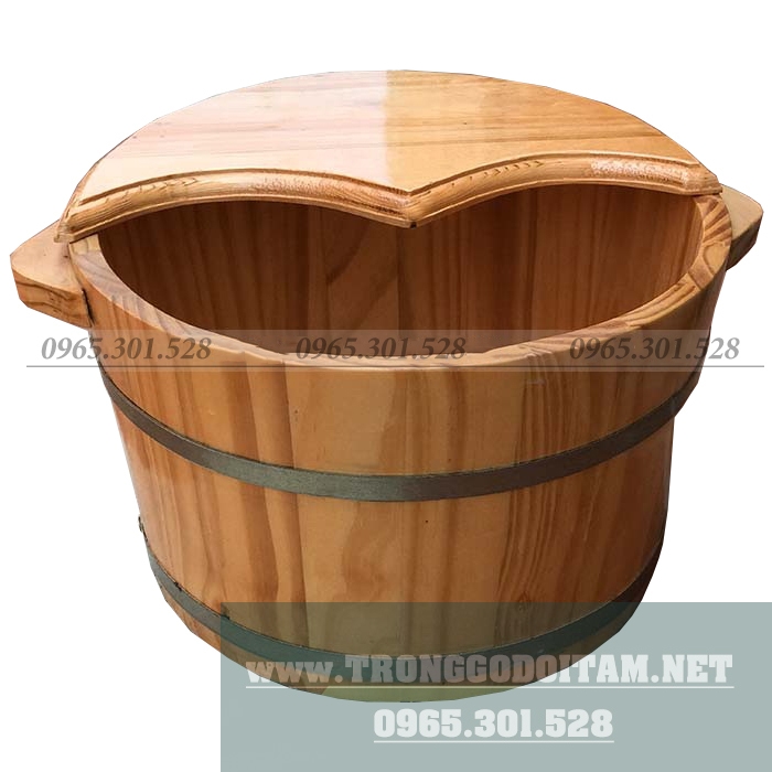 thùng gỗ ngâm chân có nắp giúp giữ nhiệt
