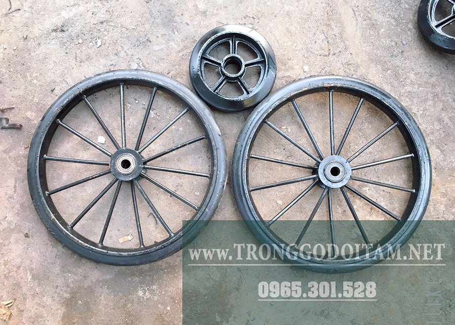 bánh xe gom rác tại hà nội