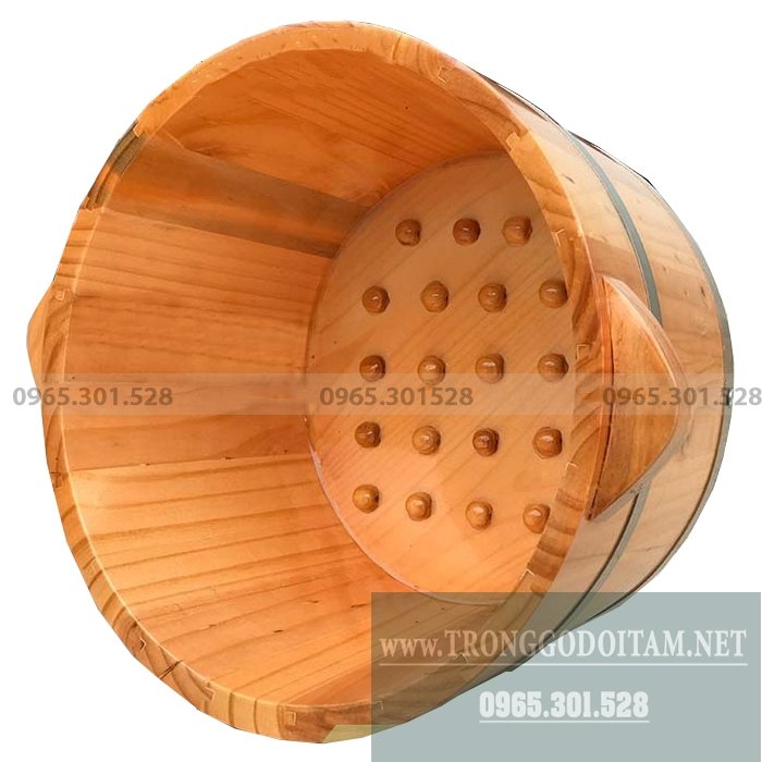 Chậu ngâm chân bằng gỗ Thông Nhật, Có hạt massage