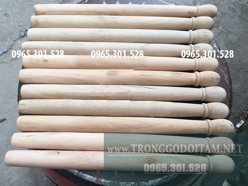 bán dùi đánh trống