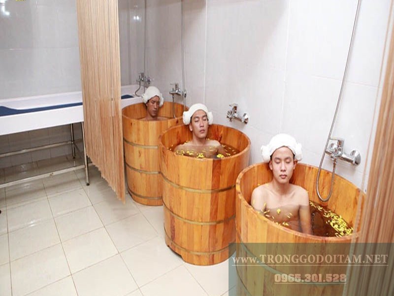 bồn tắm thuốc gỗ pơ mu có nhiều tác dụng thần kĩ
