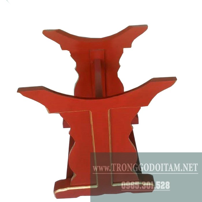 giá đỡ của trống trường, màu sắc tùy khách hàng lựa chọn, thường là màu đỏ hoặc màu nâu