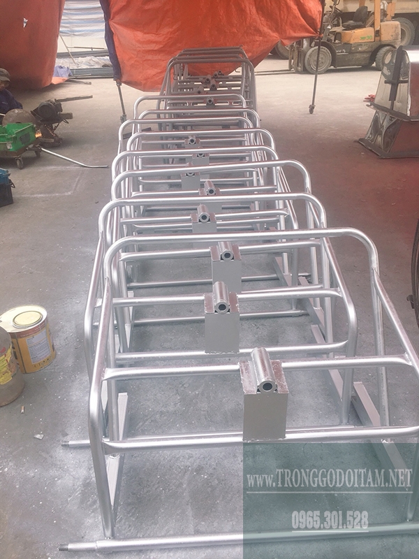địa chỉ sản xuất khung xe thu gom rác đẩy tay