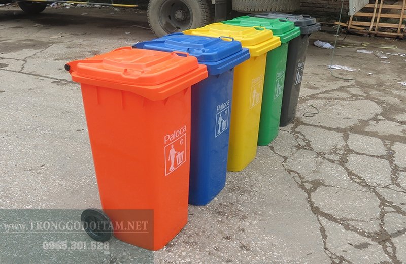 thùng rác nhựa 120l có nhiều màu sắc