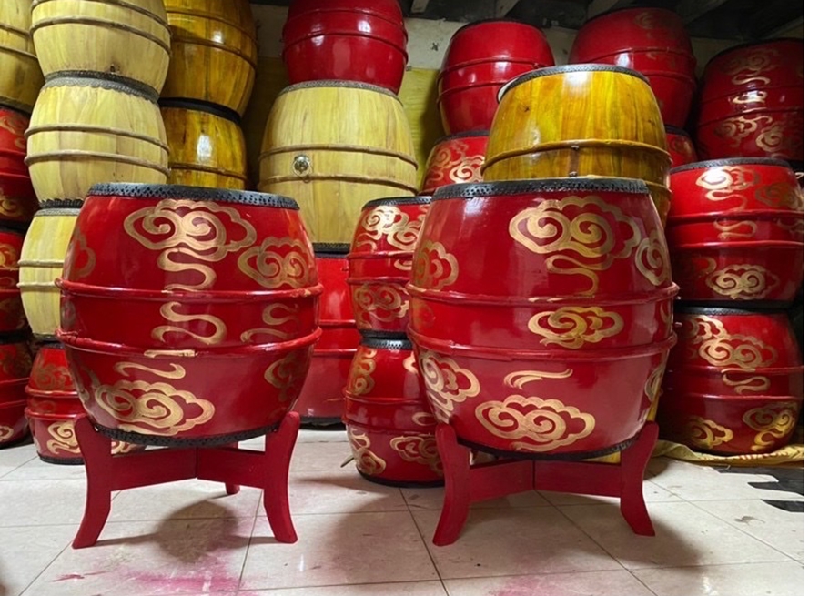 cửa hàng bán trống bóng đá