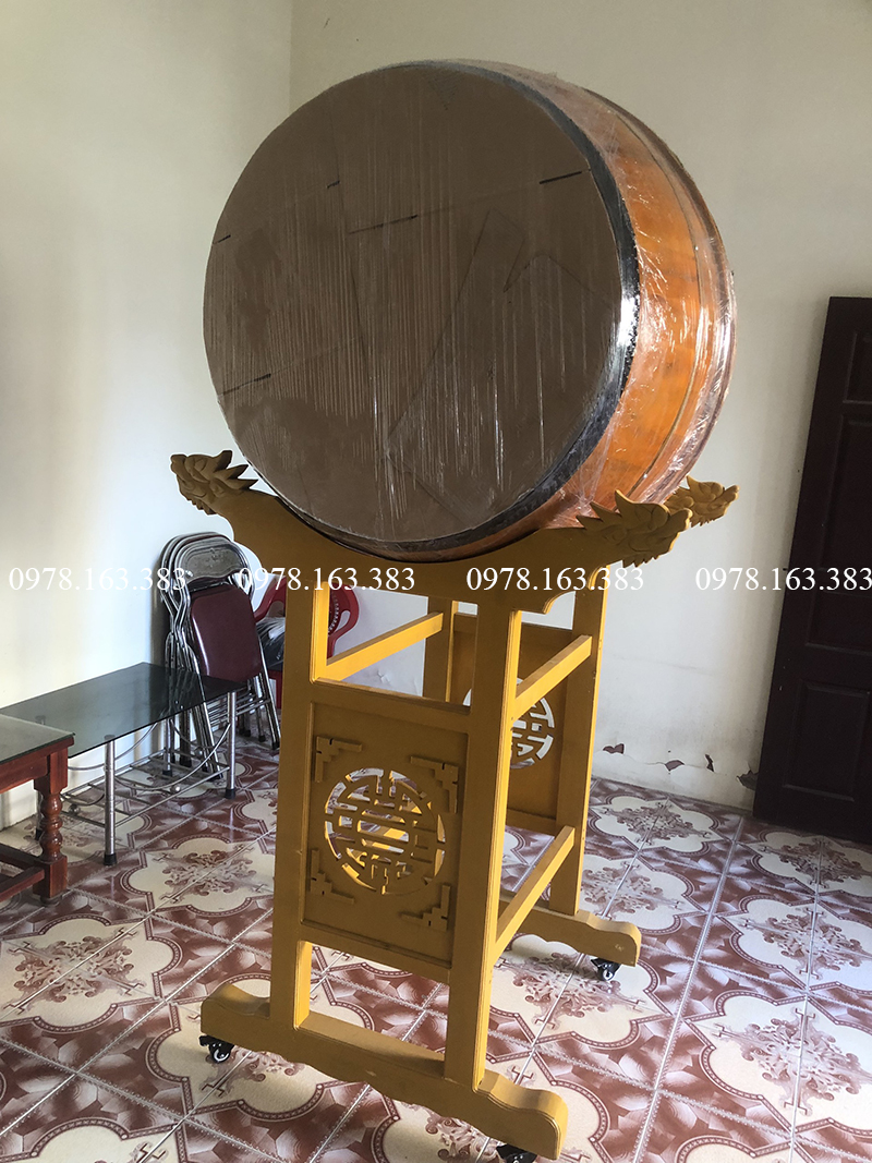 trống nhà thờ họ chân cao
