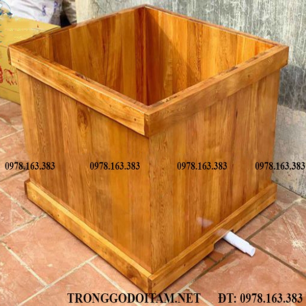 BỒN TẮM GỖ VUÔNG GỖ PƠMU