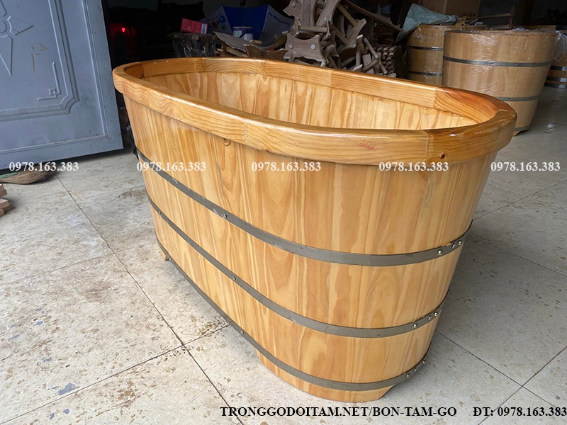 THÙNG TẮM GỖ THÔNG DÁNG NẰM BO VIỀN