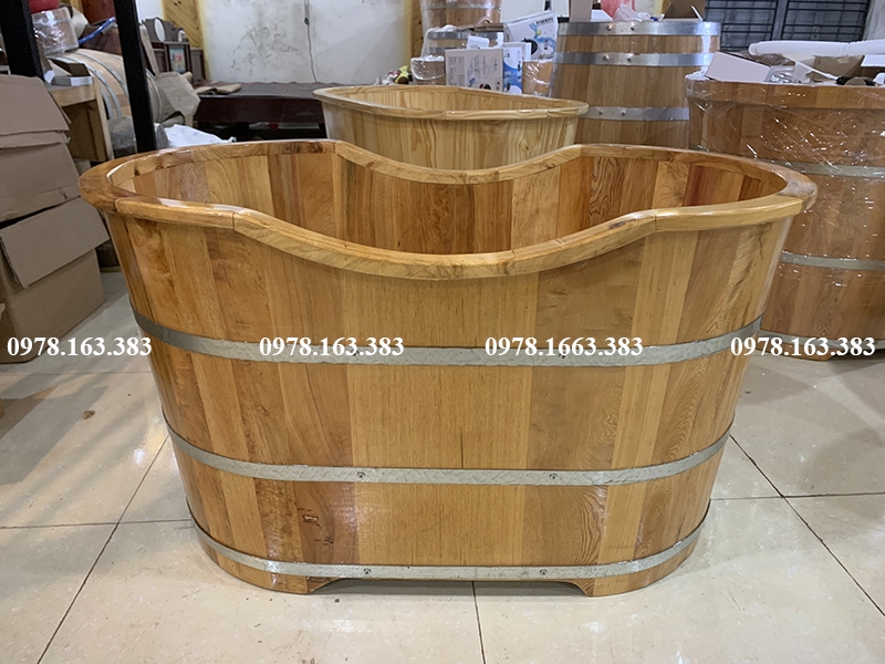 bồn tắm gỗ pơ mù dáng dài