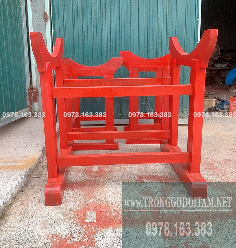 giá đỡ trống trường học