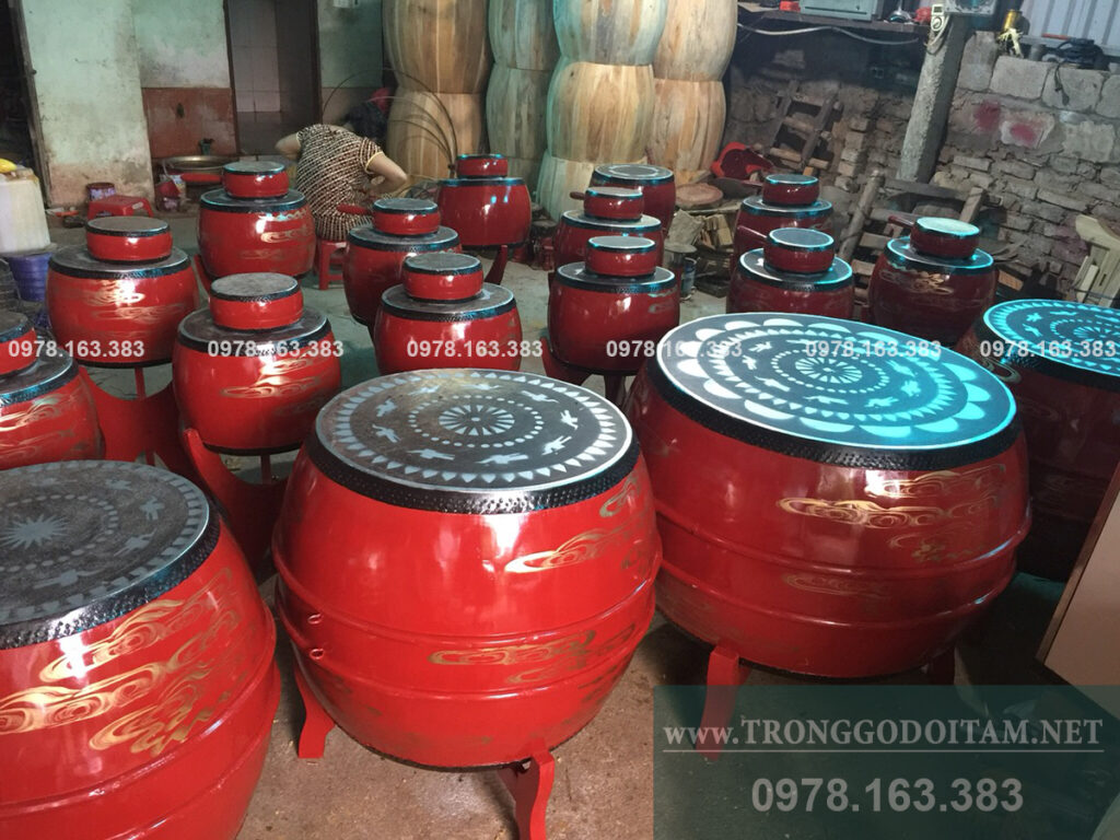 dàn trống biểu diễn
