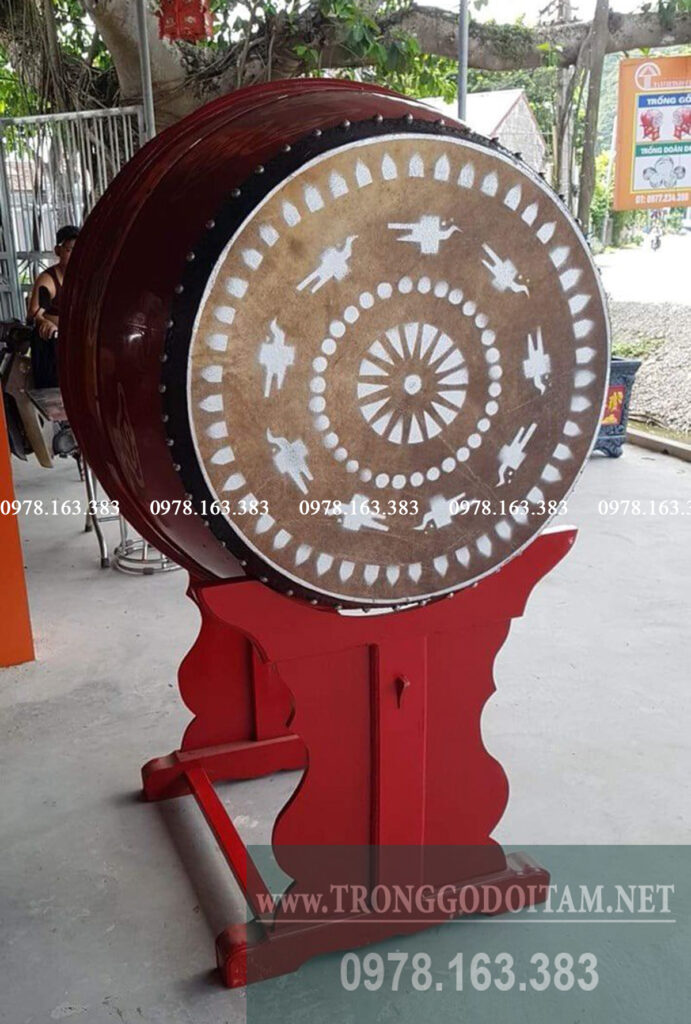 xưởng sản xuất trống trường học