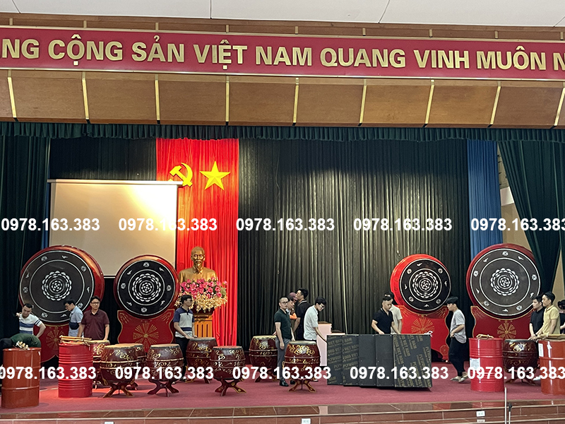 các loại trống gỗ da trâu