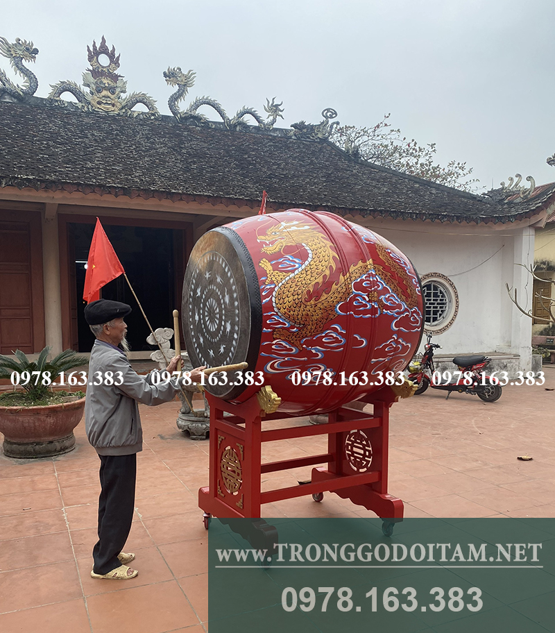 trống gỗ cho đình làng