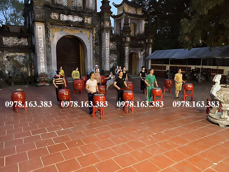 dàn trống hội làng
