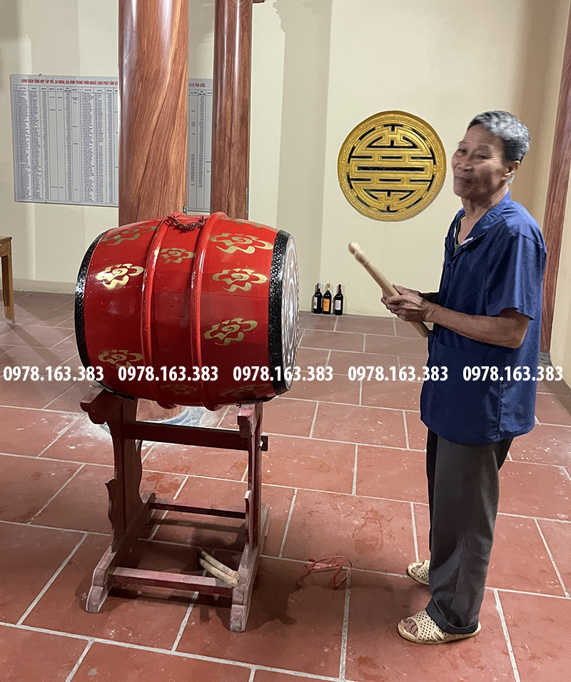 trống nhà thờ họ cỡ nhỏ, trung bình