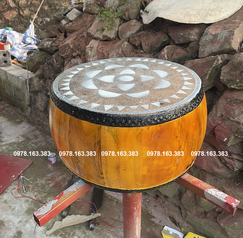 Trống tạo bầu không khí trang nghiêm trong buổi lễ